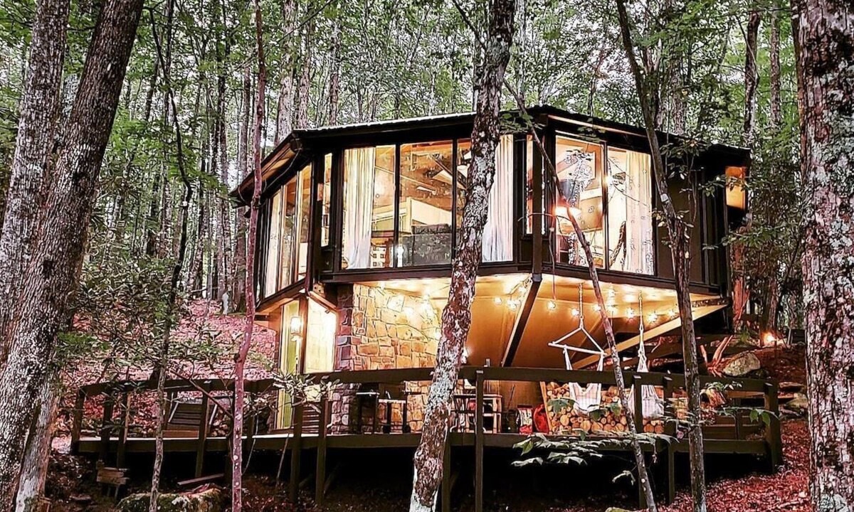 Beech Mountain Ski Chalet | Funkadelic Hideaway S