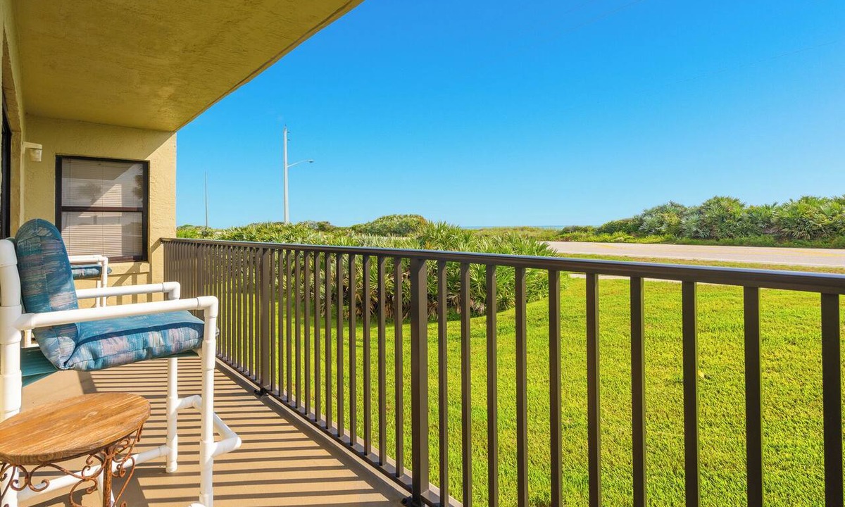Ormond-by-the-Sea Condo | Ormond Beach Oceanfront Accessible | Pool | Seabridge #101