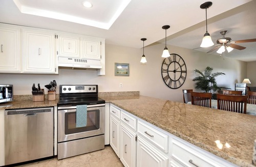 Breakers Condo | Blissful Beach Days Ahead