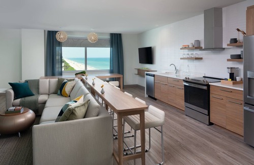 Indialantic Hotel | Element by Marriott Melbourne Oceanfront