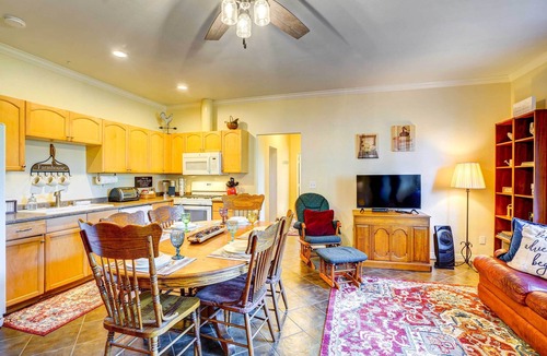 Fallbrook Cottage | Fallbrook Vacation Rental: 3 Mi to Wineries!