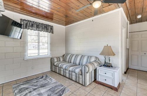 Hernando House | Fish & Float Lakeside! Hernando Cabin