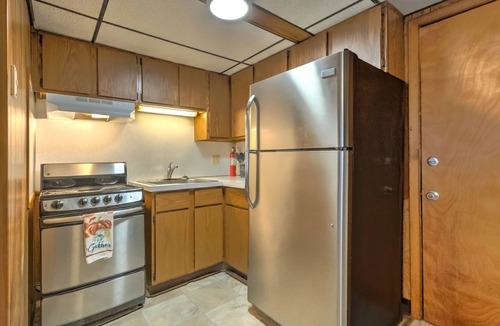 Hershey Apartment | Keystone Efficiency, Apt #3 Downtown Hershey One Bedroom Efficiency