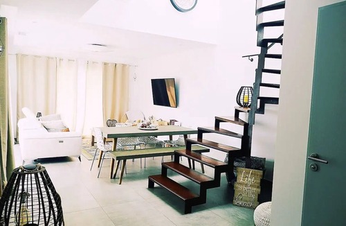 Toulouges House | Luxury villa a few kilometers from the beach