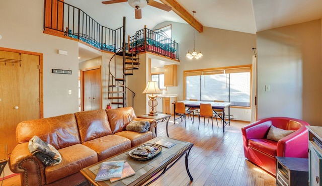 3 Blocks to Angel Fire Resort: Kid-Friendly Condo