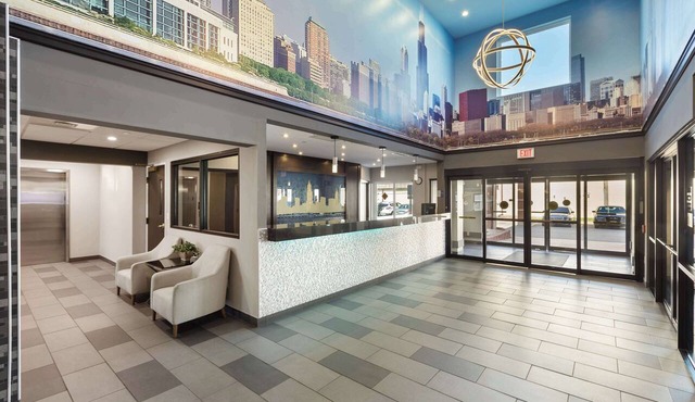 Best Western Inn & Suites - Midway Airport