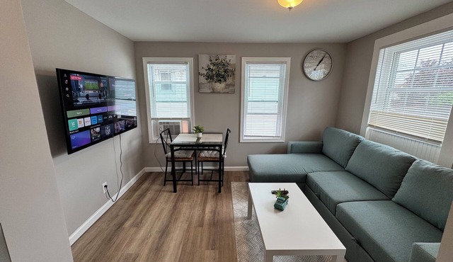cute 1 bdr cozy apartment queens size bed