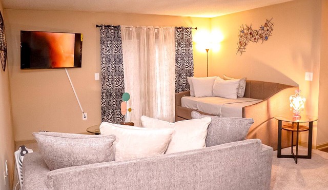 Easy Access luxurious kingbed