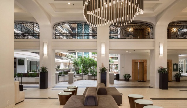 Embassy Suites by Hilton Anaheim North