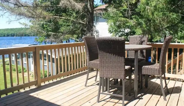 Franklin Lake Escape