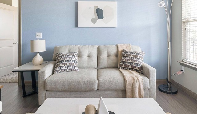Landing | Modern 2BD in Bellview Acres Whiting