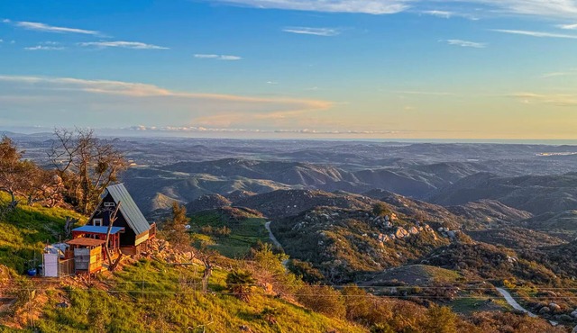 Off-grid A-Frame Cabin with expansive views