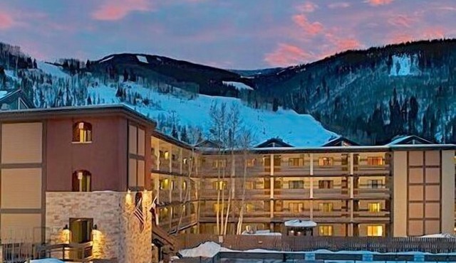 Vail Village - walk to the lifts, restaurants, and all the action -