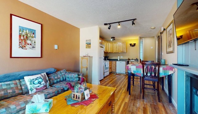Walk to Lifts | Views | Fireplace | Bella Vista E1