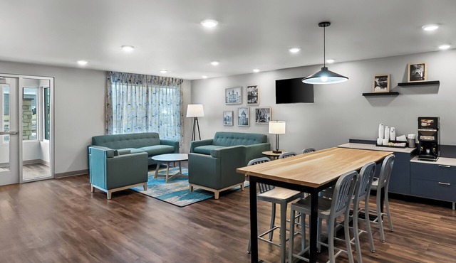 Woodspring Suites Newington - Hartford South